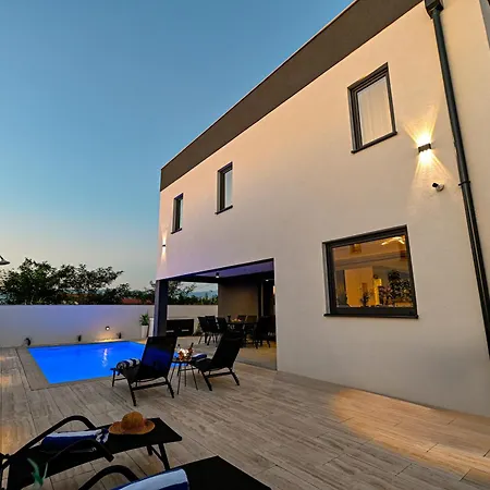 New Sea House Katarina Villa *