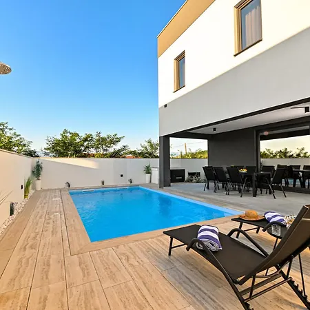 וילה New Sea House Katarina פריבלאקה